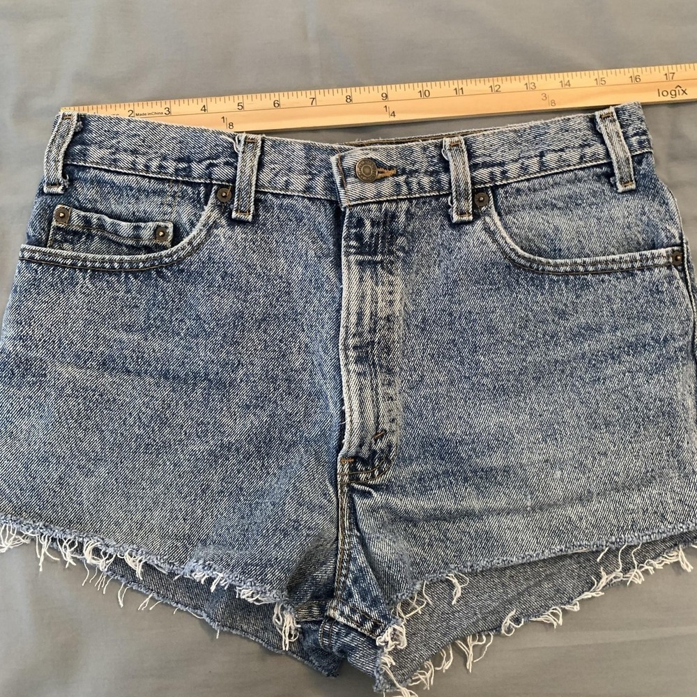 Vintage Levi's 540 Shorts Mens 34 Blue Denim Cutoff Frayed Raw Hem High Rise - Picture 5 of 9